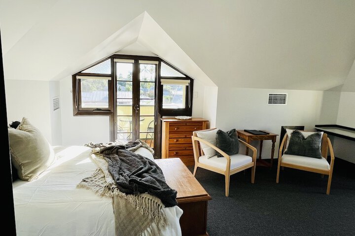 Room 7 of 43