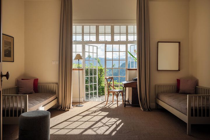 Room 14 of 49