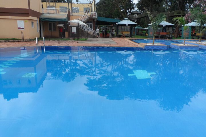 Pool 20 of 49