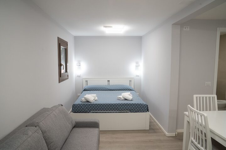 Room 14 of 52