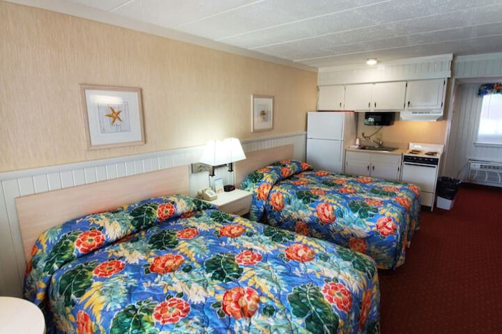Room 3 of 22