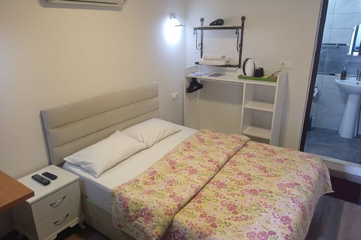 Room 20 of 125