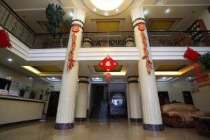 Heqing Sitong Hotel