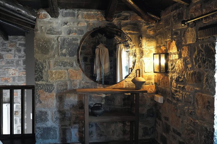 Room 7 of 52