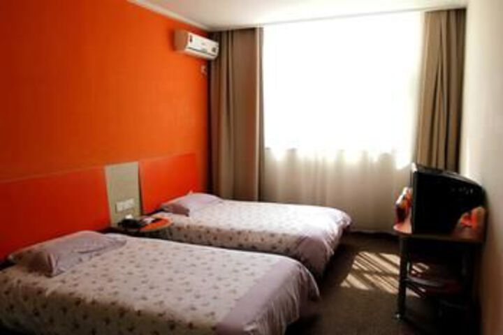 Room 20 of 24