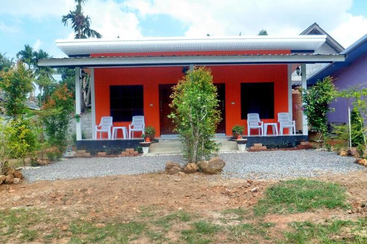 Be Faanny House