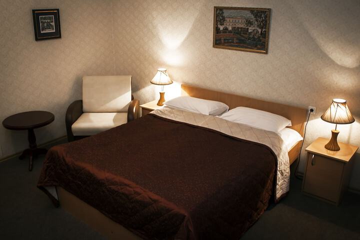 Room 18 of 45