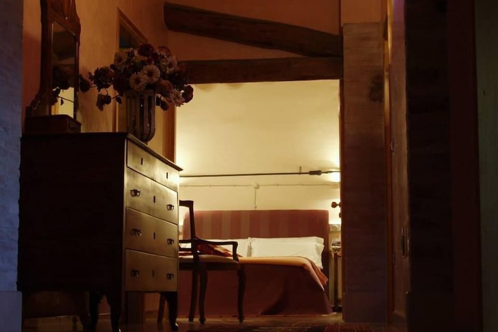 Room 14 of 60