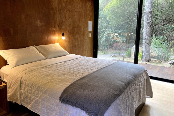 Room 18 of 22