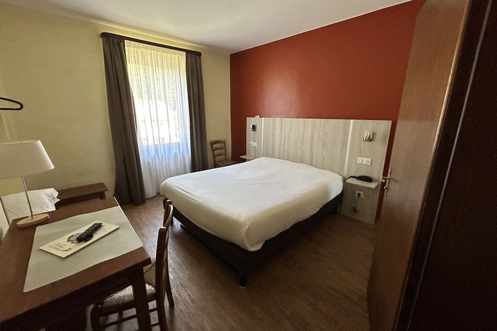 Room 12 of 55