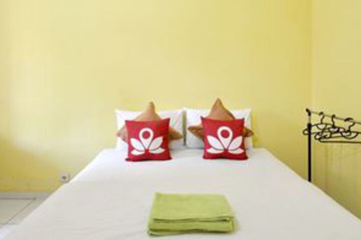 ZEN Rooms Daranindra Borobudur