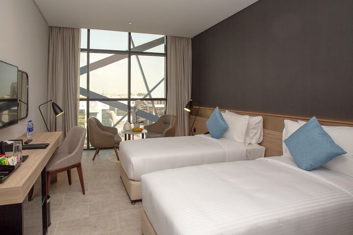 Room 25 of 60