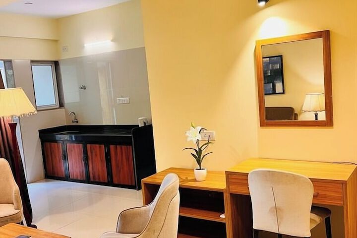 Room 2 of 13