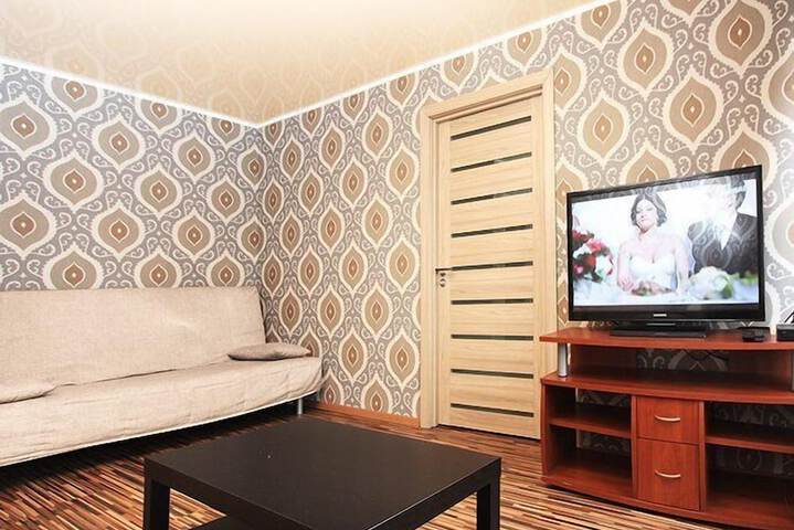 Room 12 of 16