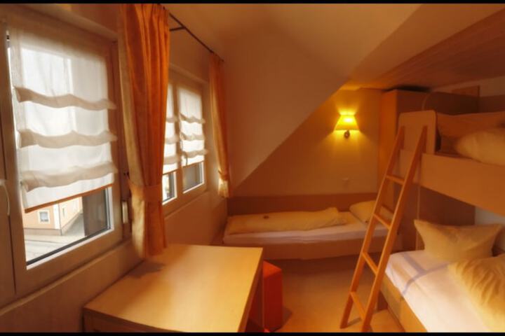 Children's theme room