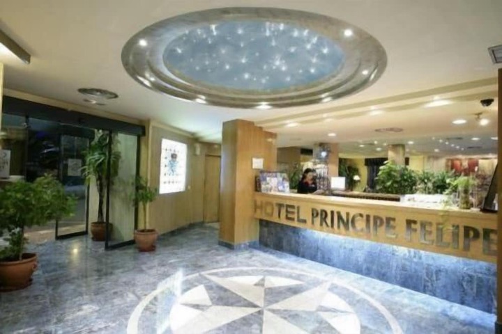 Guest Lobby