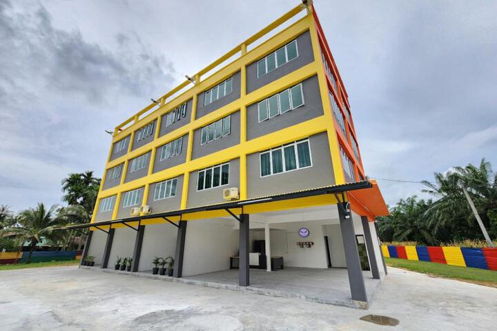 Wintel Hotel (Matang)
