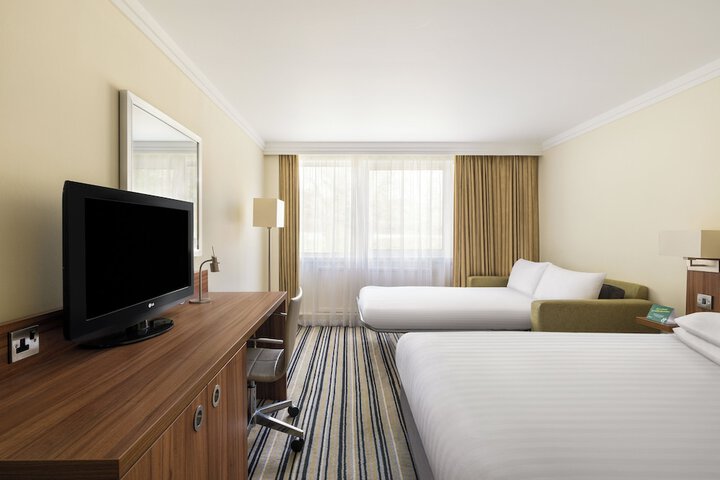 Room 27 of 101