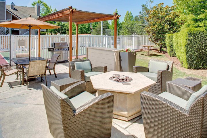BBQ/picnic area