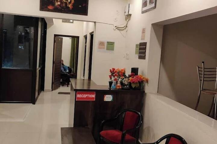 Hotel Dev Darshan & Restaurant