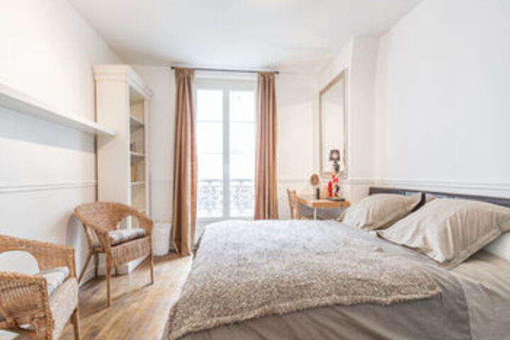 Room 46 of 170