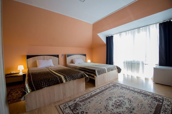 Room 47 of 69