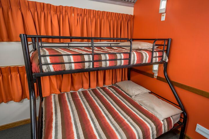 Room 8 of 41