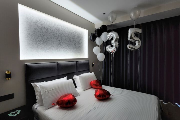 Room 26 of 121