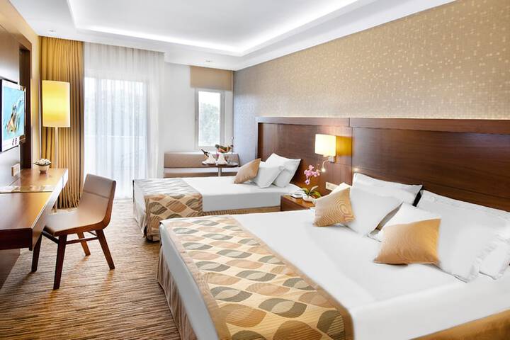 Room 17 of 321