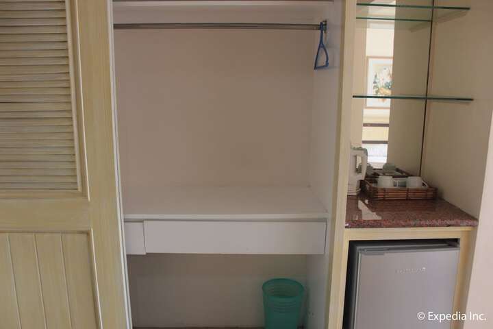 Room 49 of 126