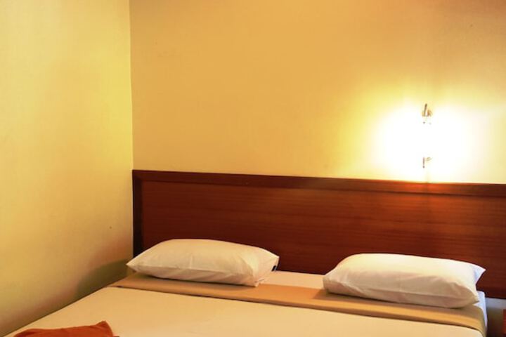 Room 26 of 81