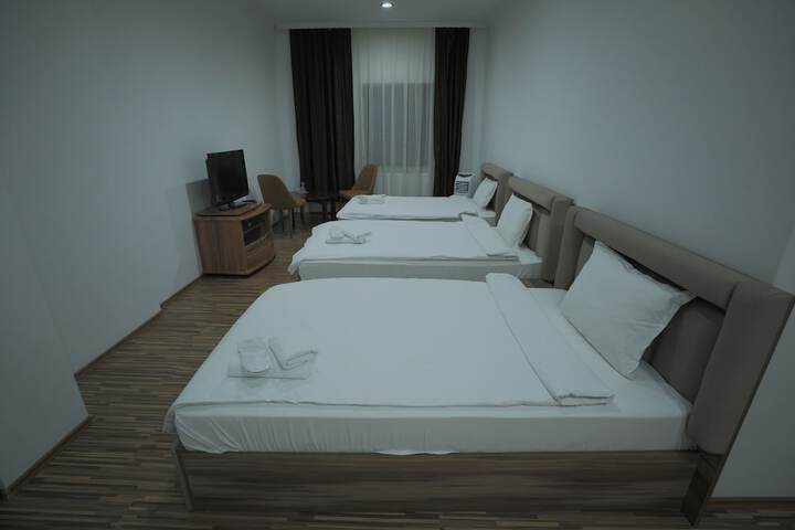 Room 39 of 84