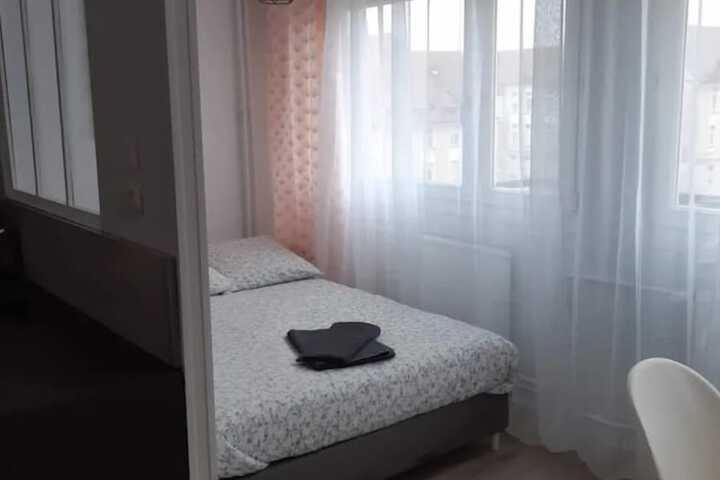 Room 31 of 81