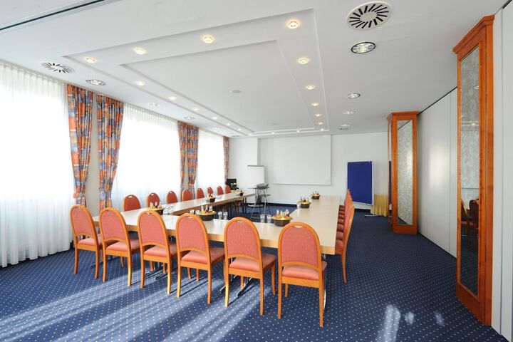 Meeting 40 of 43