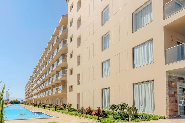 Hotel 183 of 189