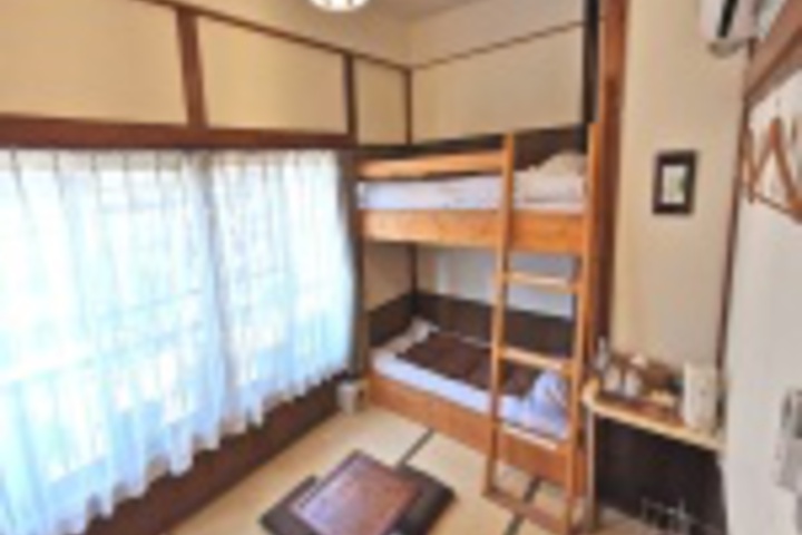 Room 157 of 192