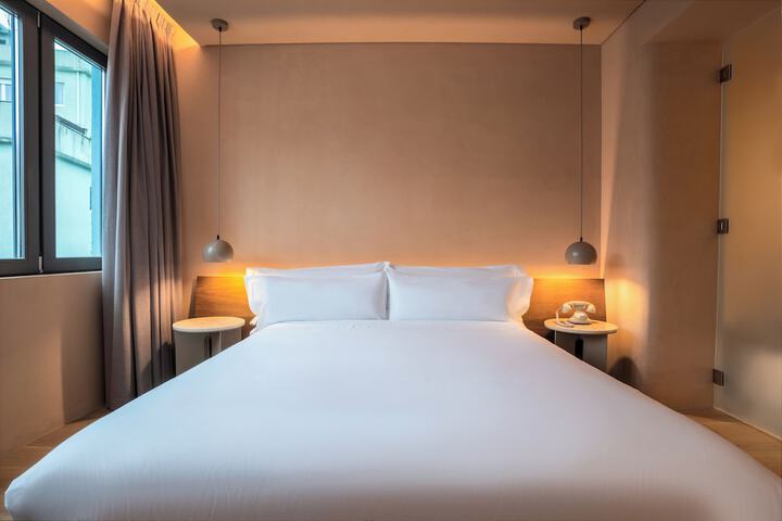 Room 20 of 43