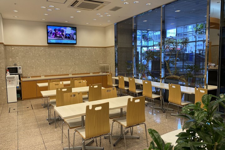 Entrance & Lobby
