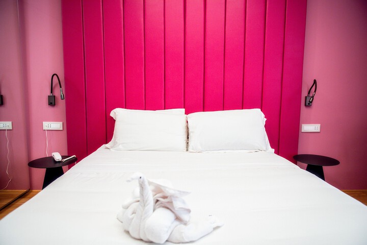 Room 93 of 188