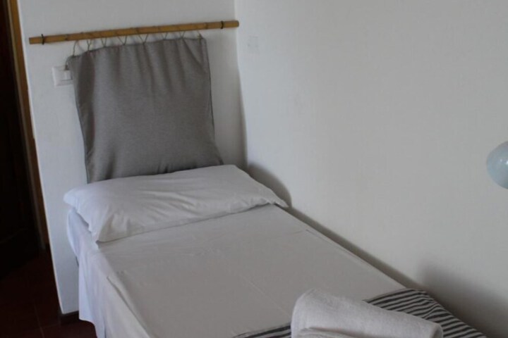 Room 20 of 49