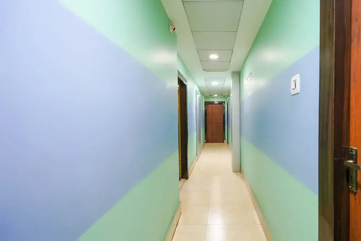 Room 14 of 14