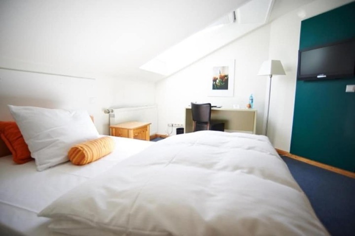 Room 20 of 59