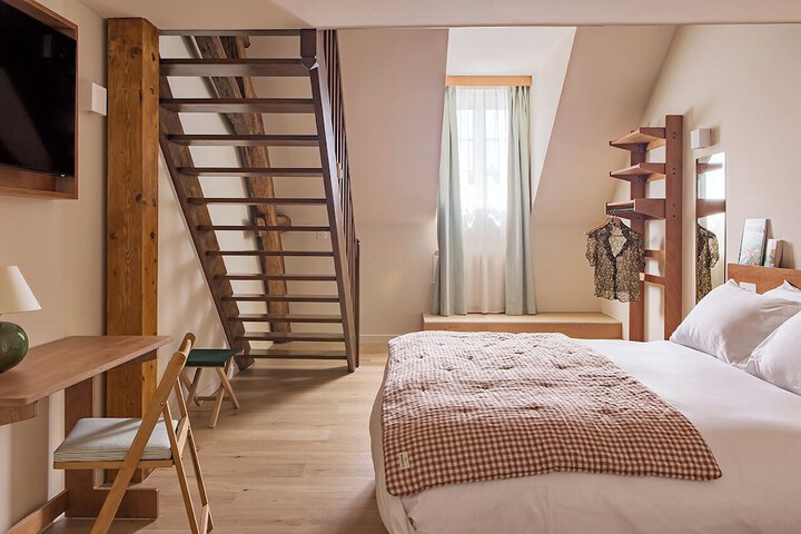 Room 20 of 46