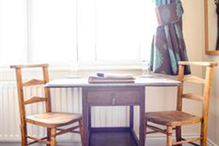 Room 12 of 21