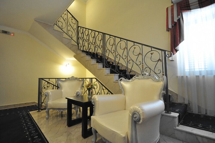 Hotel Interior 73 of 115