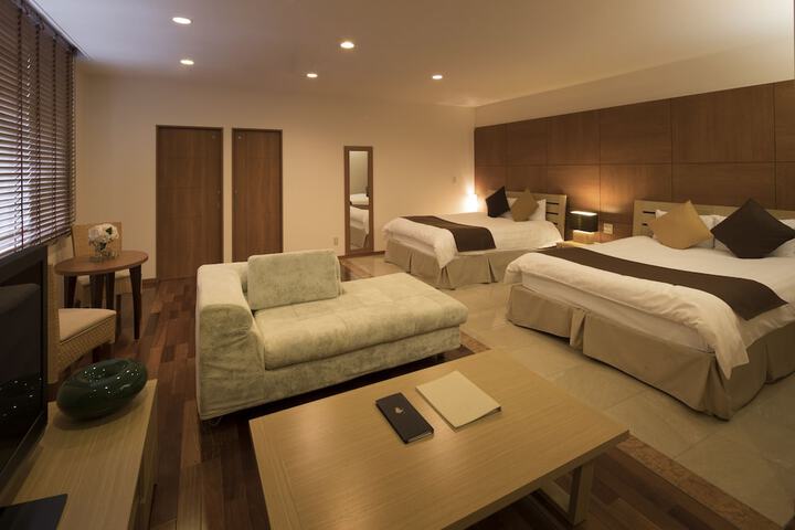 Room 29 of 107