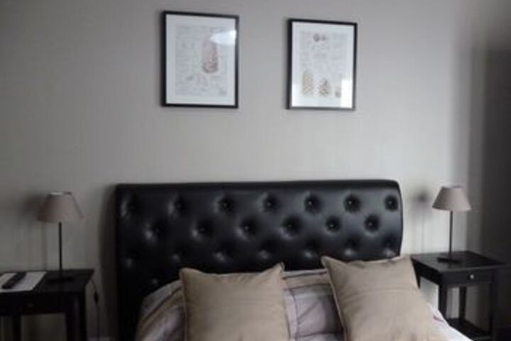 Room 10 of 22