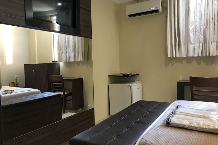 Room 22 of 80