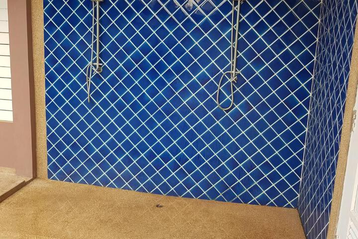 Pool 4 of 5