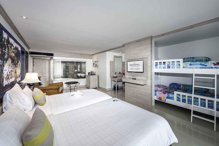 Room 80 of 257